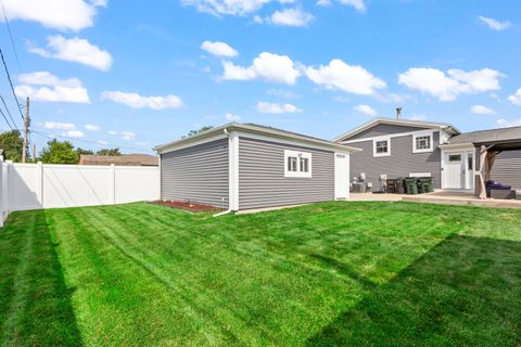 Tiny photo for 5823 Stuart Lane, Oak Forest, IL 60452 (MLS # 12525019)