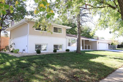 Tiny photo for 4401 Adele Lane, Oak Forest, IL 60452 (MLS # 12510775)