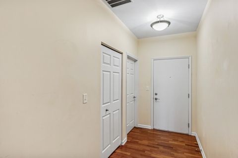 Tiny photo for 271 E Railroad Avenue #302, Bartlett, IL 60103 (MLS # 12488916)