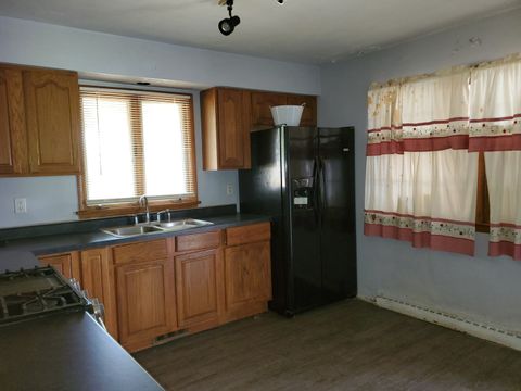 Tiny photo for 2511 Ashland Avenue, Rockford, IL 61101 (MLS # 12509147)