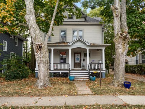 207 W John Street Champaign IL 61820