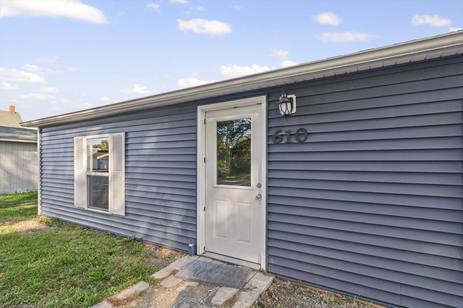 610 E Livingston Street