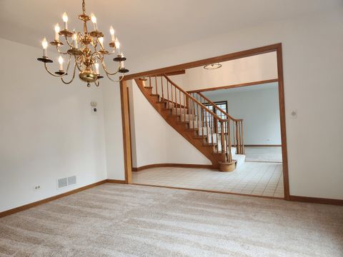 Tiny photo for 6808 Scotch Pine Trail, Darien, IL 60561 (MLS # 12582889)