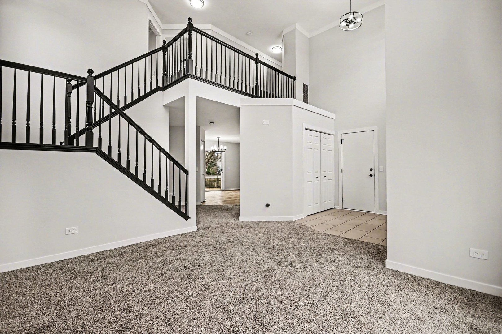 2604 Discovery Drive