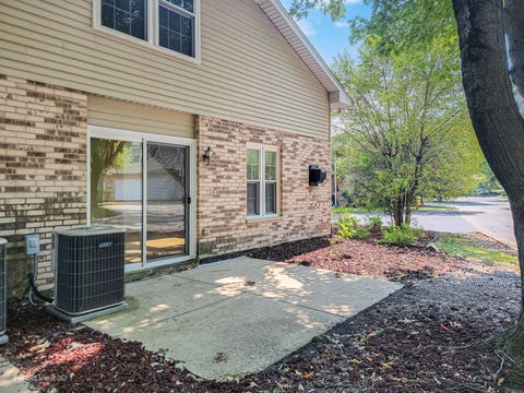 Tiny photo for 964 Elderberry Circle #116, Naperville, IL 60563 (MLS # 12650357)