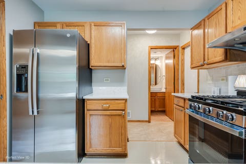 Tiny photo for 964 Elderberry Circle #116, Naperville, IL 60563 (MLS # 12650357)