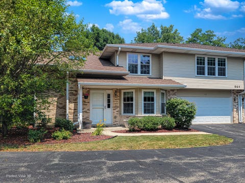 Tiny photo for 964 Elderberry Circle #116, Naperville, IL 60563 (MLS # 12650357)