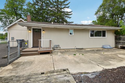 Tiny photo for 39161 N Holdridge Avenue, Beach Park, IL 60099 (MLS # 12489245)
