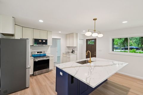 Tiny photo for 39161 N Holdridge Avenue, Beach Park, IL 60099 (MLS # 12489245)
