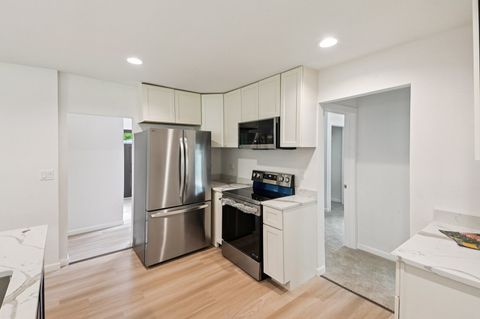 Tiny photo for 39161 N Holdridge Avenue, Beach Park, IL 60099 (MLS # 12489245)