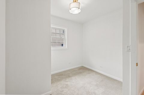 Tiny photo for 39161 N Holdridge Avenue, Beach Park, IL 60099 (MLS # 12489245)