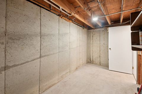 Tiny photo for 39161 N Holdridge Avenue, Beach Park, IL 60099 (MLS # 12489245)