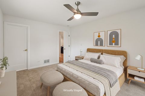 Tiny photo for 39161 N Holdridge Avenue, Beach Park, IL 60099 (MLS # 12489245)