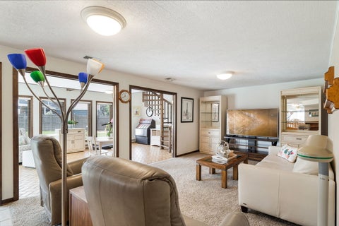 Tiny photo for 539 Hamilton Avenue, Westmont, IL 60559 (MLS # 12748563)