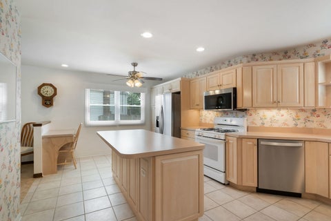 Tiny photo for 539 Hamilton Avenue, Westmont, IL 60559 (MLS # 12748563)