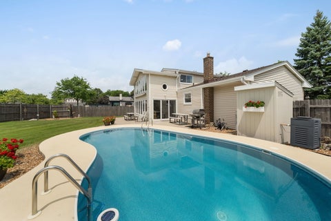 Tiny photo for 539 Hamilton Avenue, Westmont, IL 60559 (MLS # 12748563)