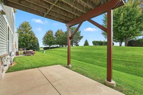 Tiny photo for 24806 Gates Court #24806, Plainfield, IL 60585 (MLS # 12468349)