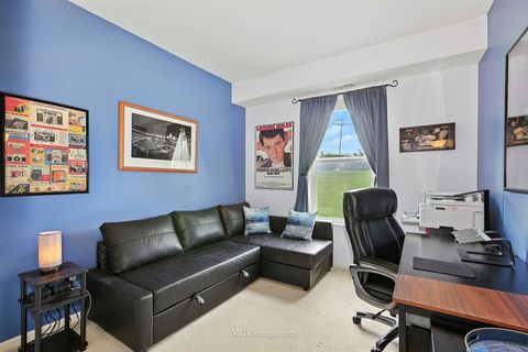 Tiny photo for 24806 Gates Court #24806, Plainfield, IL 60585 (MLS # 12468349)