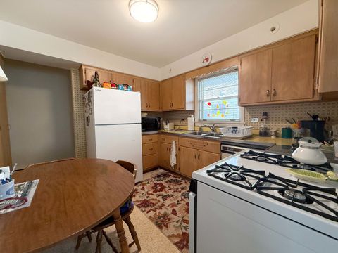 Tiny photo for 548 Elm Street, Glen Ellyn, IL 60137 (MLS # 12528282)