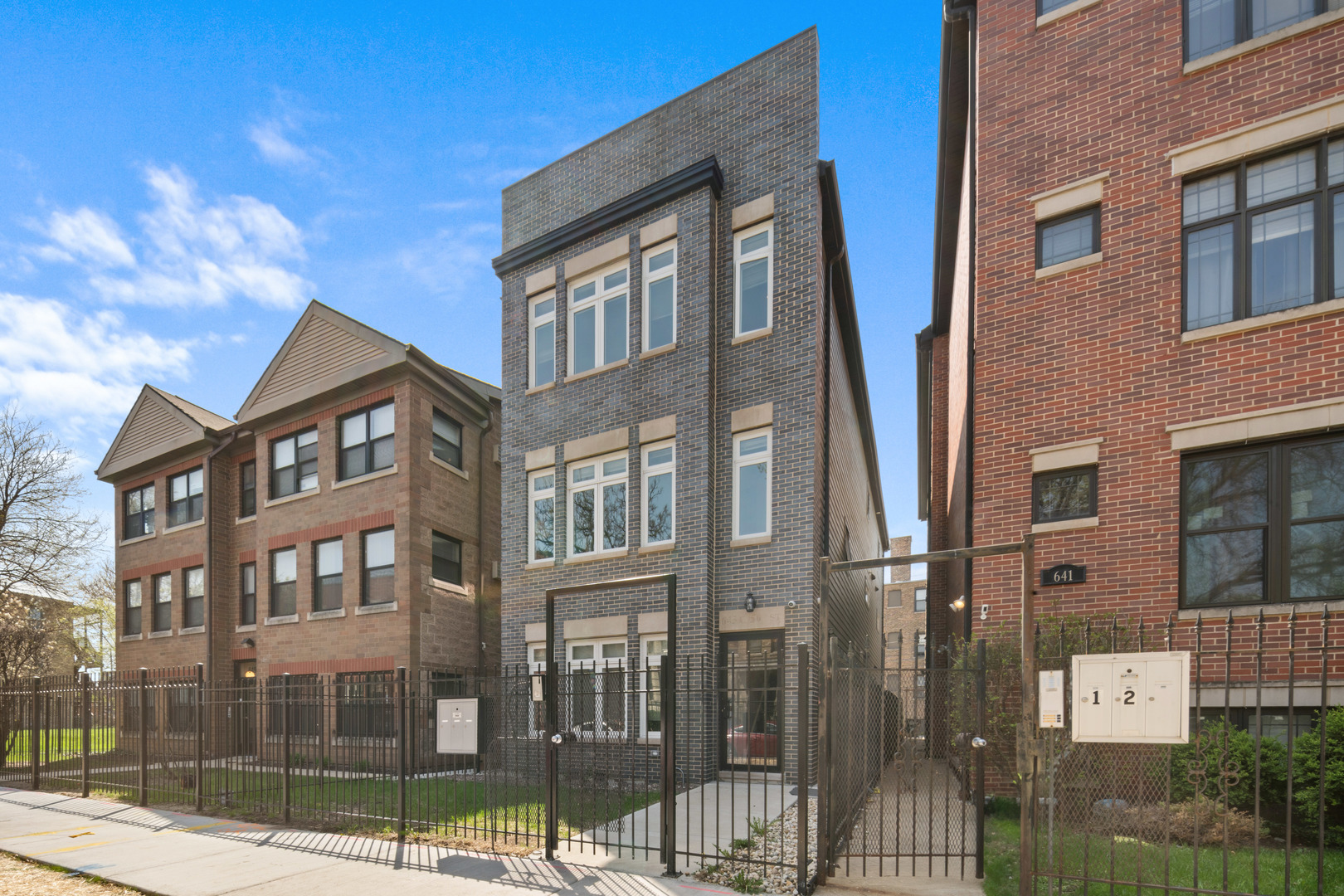 643 E 50th Street 2