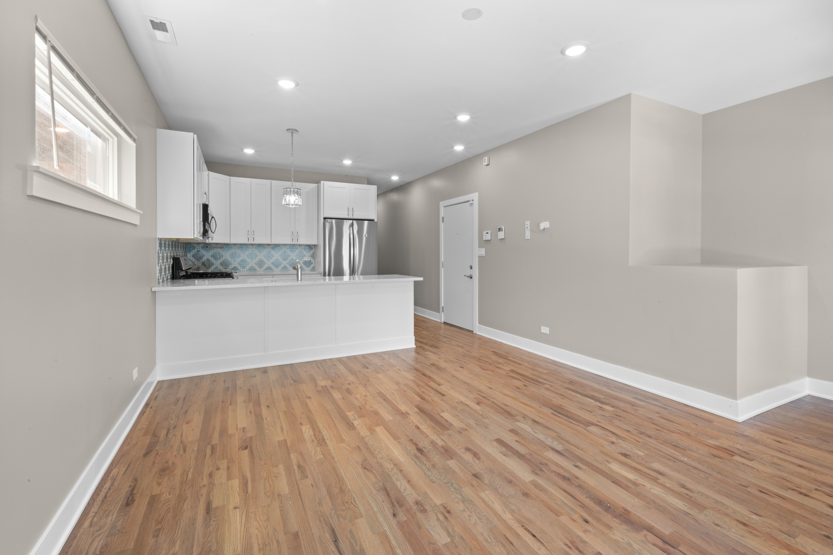 643 E 50th Street 2
