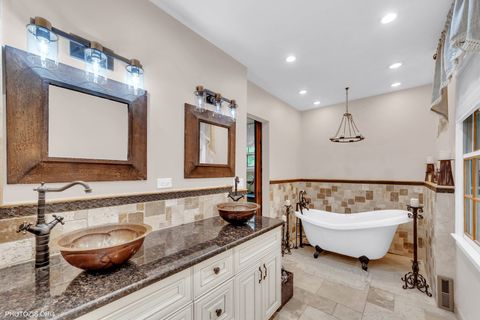 Tiny photo for 227 Stratford Lane, Inverness, IL 60010 (MLS # 12675031)