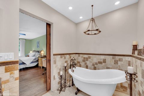 Tiny photo for 227 Stratford Lane, Inverness, IL 60010 (MLS # 12675031)