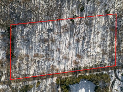 40W789 Whitney Road St. Charles IL 60175