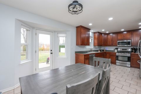 Tiny photo for 686 Sandburg Drive, Manteno, IL 60950 (MLS # 12521931)