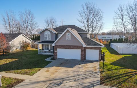 Tiny photo for 686 Sandburg Drive, Manteno, IL 60950 (MLS # 12521931)
