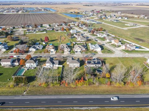 Tiny photo for 686 Sandburg Drive, Manteno, IL 60950 (MLS # 12521931)