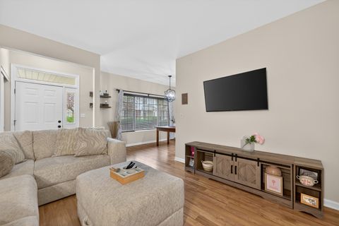 Tiny photo for 2334 Reflections Drive, Aurora, IL 60502 (MLS # 12597290)