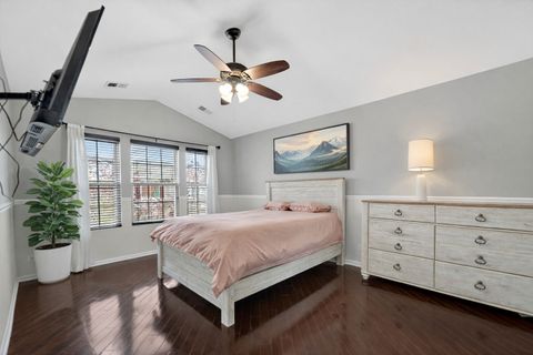 Tiny photo for 2334 Reflections Drive, Aurora, IL 60502 (MLS # 12597290)