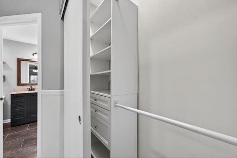 Tiny photo for 2334 Reflections Drive, Aurora, IL 60502 (MLS # 12597290)