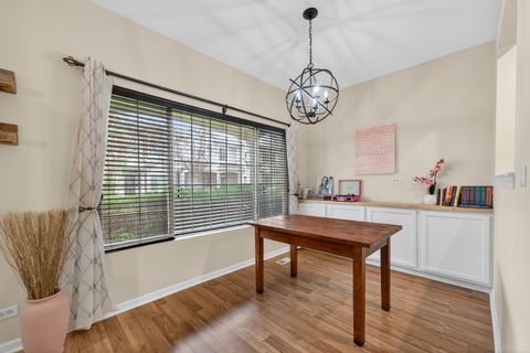 Tiny photo for 2334 Reflections Drive, Aurora, IL 60502 (MLS # 12597290)