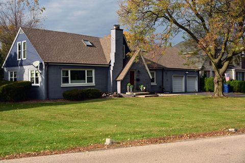 Tiny photo for 2140 Beechnut Road, Northbrook, IL 60062 (MLS # 12507722)