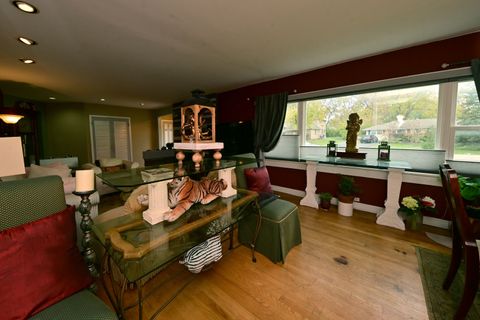 Tiny photo for 2140 Beechnut Road, Northbrook, IL 60062 (MLS # 12507722)