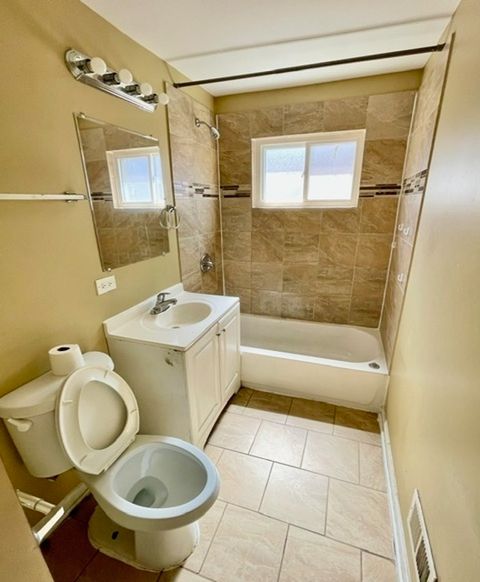 Tiny photo for 9562 S Green Street, Chicago, IL 60643 (MLS # 12485921)
