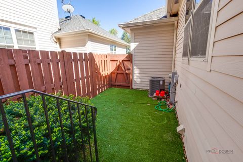 Tiny photo for 2460 VIOLET Street, Glenview, IL 60026 (MLS # 12678594)