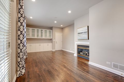 Tiny photo for 2460 VIOLET Street, Glenview, IL 60026 (MLS # 12678594)