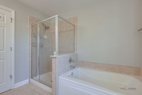 Tiny photo for 2460 VIOLET Street, Glenview, IL 60026 (MLS # 12678594)