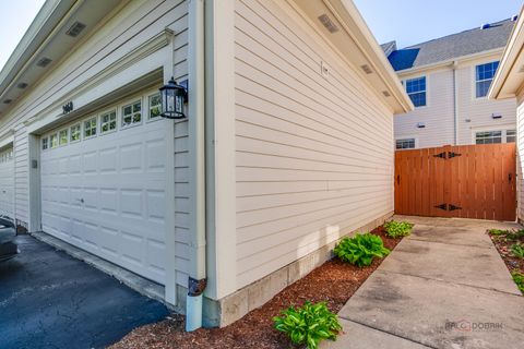 Tiny photo for 2460 VIOLET Street, Glenview, IL 60026 (MLS # 12678594)