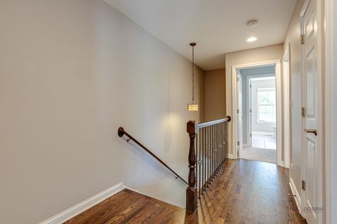 Tiny photo for 2460 VIOLET Street, Glenview, IL 60026 (MLS # 12678594)
