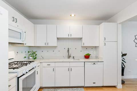 Tiny photo for 2870 Meadow Lane #V1, Schaumburg, IL 60193 (MLS # 12688515)