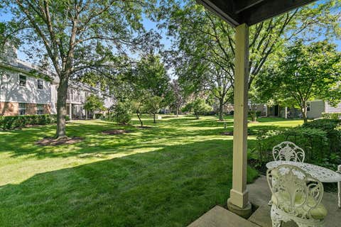 Tiny photo for 2870 Meadow Lane #V1, Schaumburg, IL 60193 (MLS # 12688515)