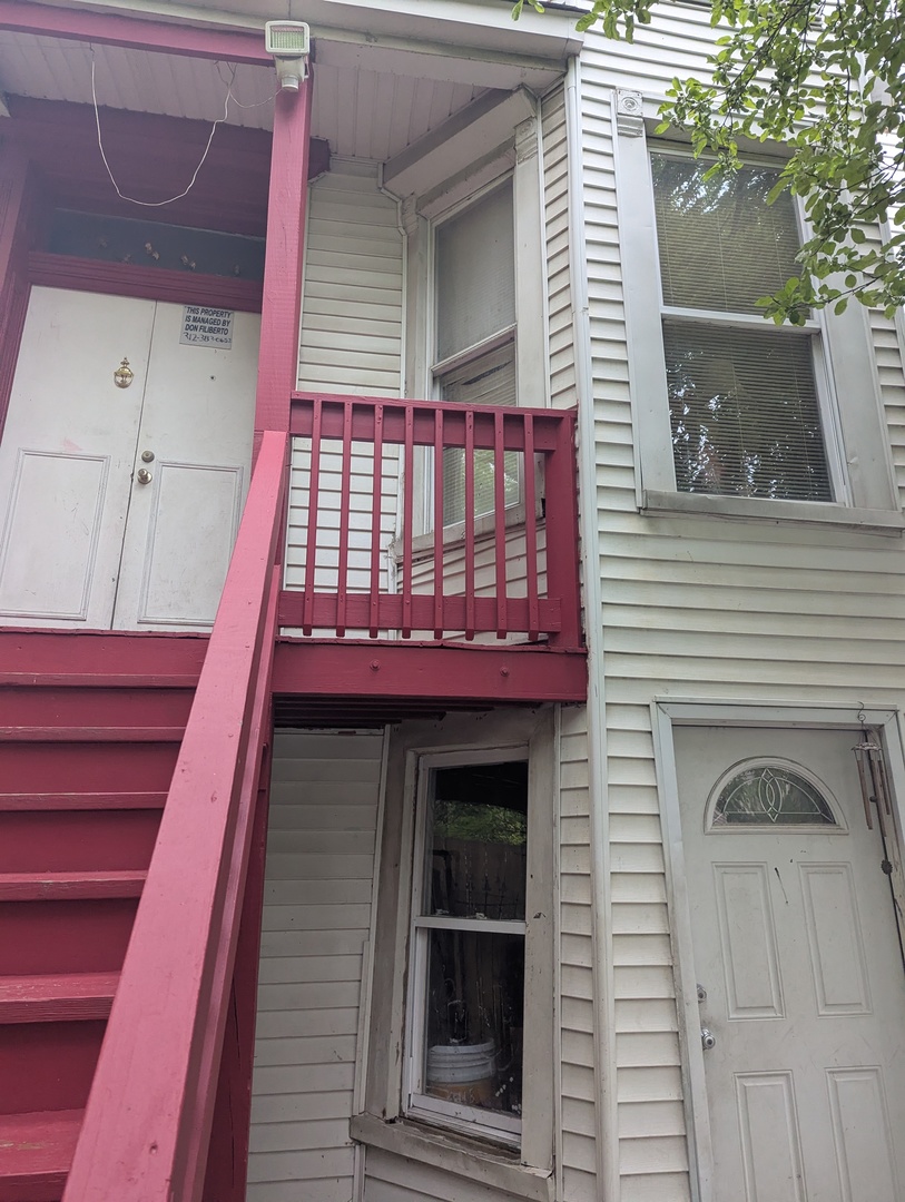 2423 W Moffat Street