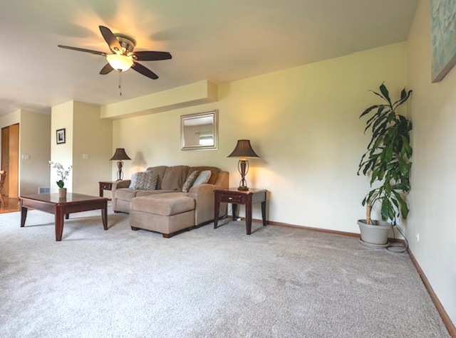 1413 N Metropolitan Avenue