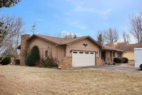 Tiny photo for 67 Crestview Drive, Geneseo, IL 61254 (MLS # 12627220)
