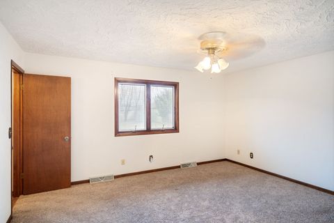 Tiny photo for 67 Crestview Drive, Geneseo, IL 61254 (MLS # 12627220)