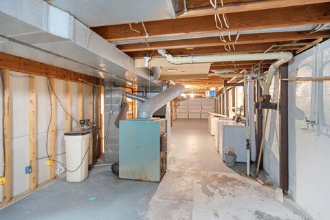 Tiny photo for 67 Crestview Drive, Geneseo, IL 61254 (MLS # 12627220)